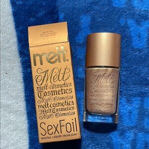 Melt Cosmetics Gold Liquid Highlight